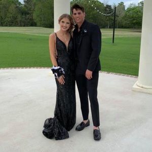 Beautiful Sherri Hill gown!